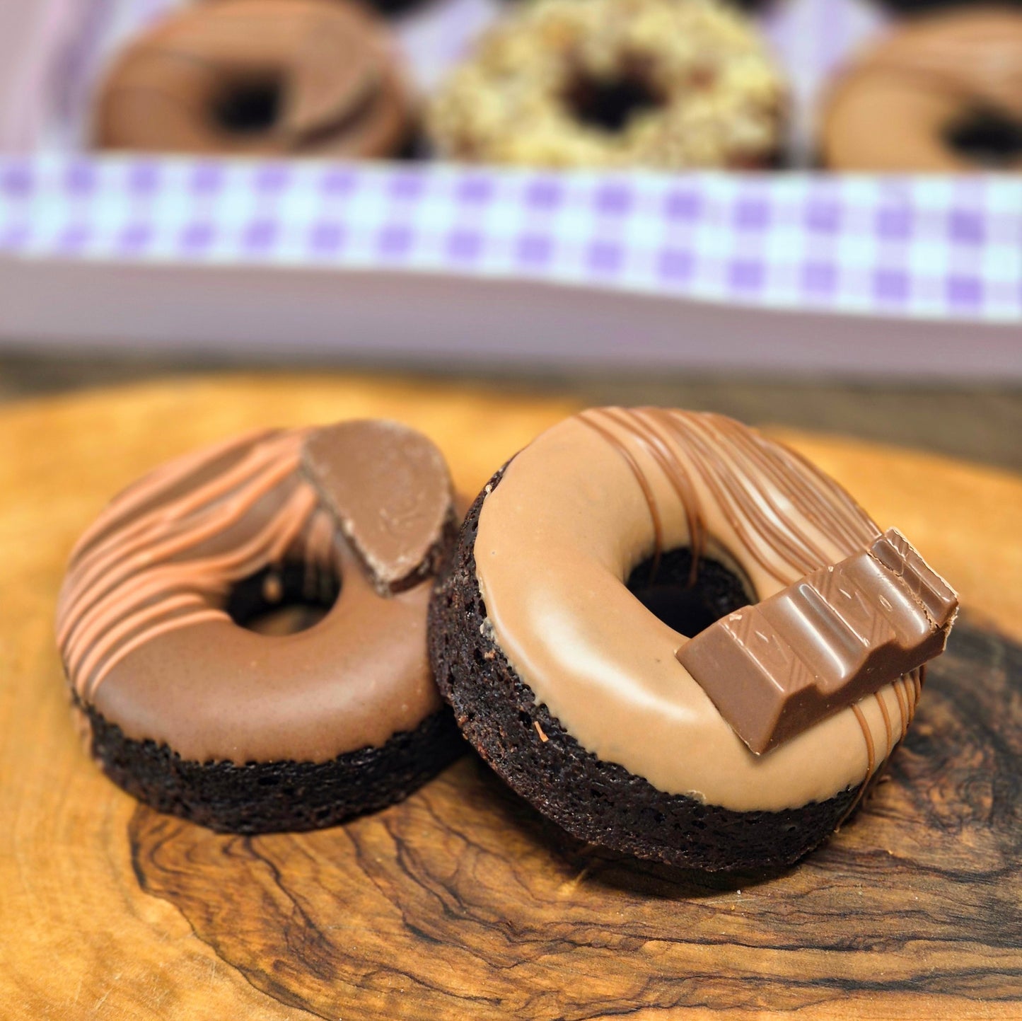 Box of 6 Bronuts