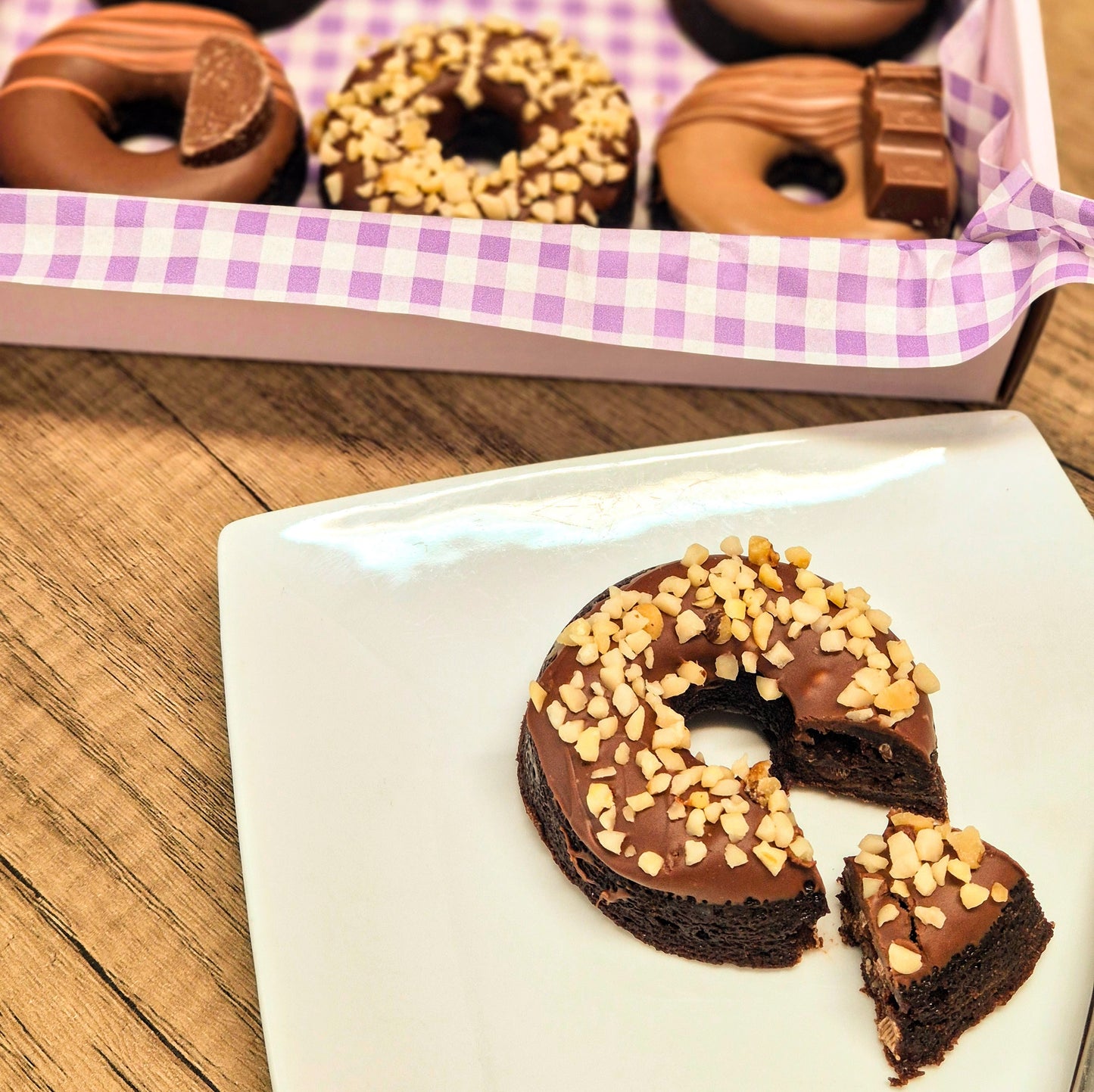 Box of 6 Bronuts